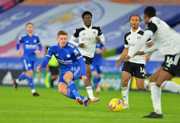 Vardy im tiếng, Leicester bất ngờ thất thủ trước Fulham ngay trên sân nhà - Bóng Đá