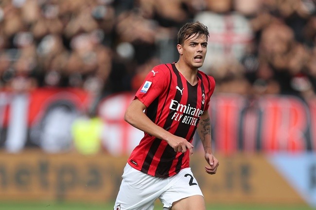 Nhà Maldini tiếp tục câu chuyện cha truyền con nối tại AC Milan - Bóng Đá