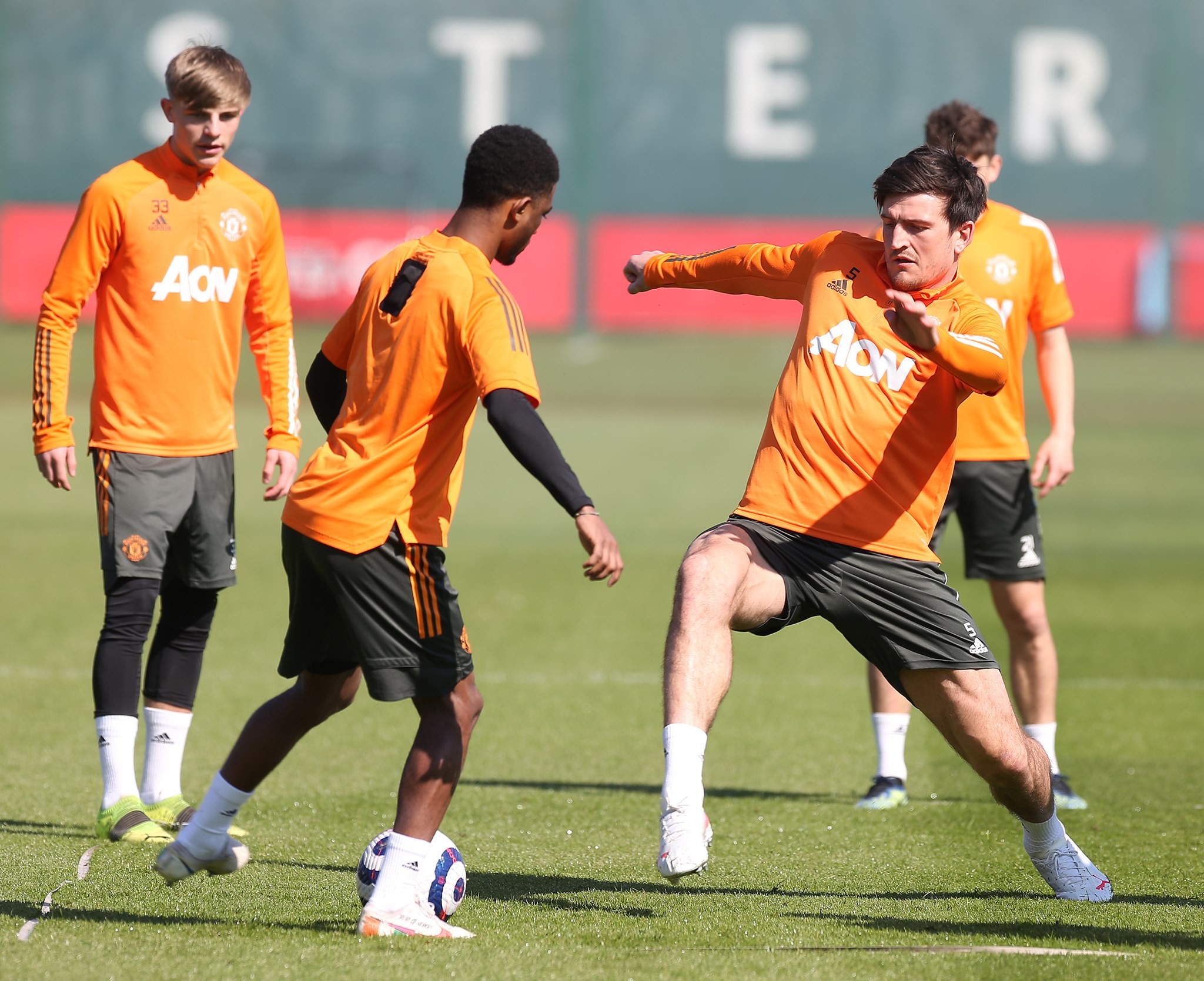 Đón 3 cú hích lớn, Man Utd  - Bóng Đá