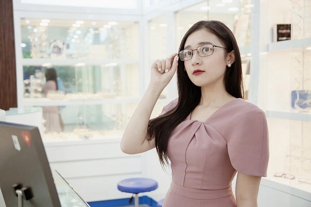 MC Phương Thảo - Bóng Đá