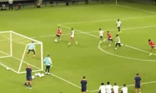 Messi phản ứng với Ramos - Bóng Đá