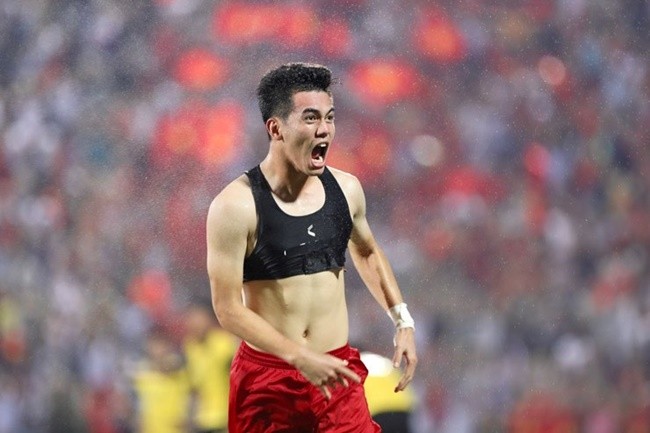 Công nghệ Tiến Linh sử dụng trước U23 Malaysia đang thịnh hành tại châu Âu - Bóng Đá