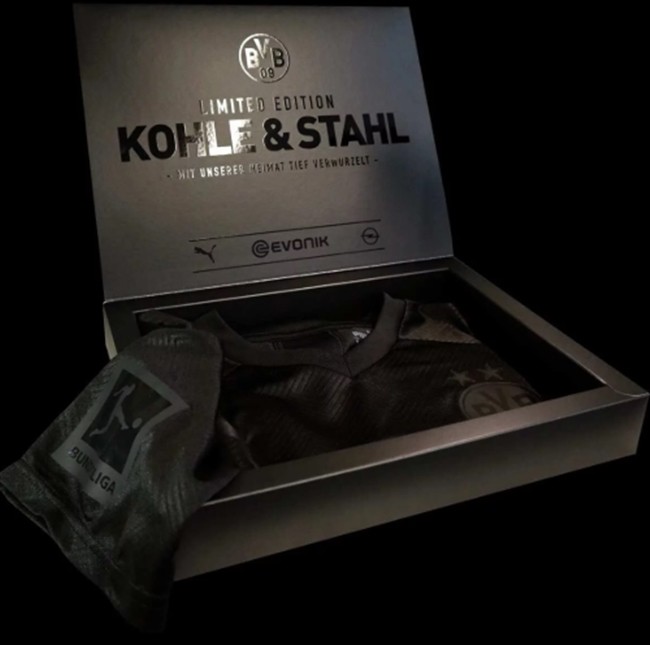 Borussia Dortmund 110th Anniversary Blackout Kit Released - Bóng Đá