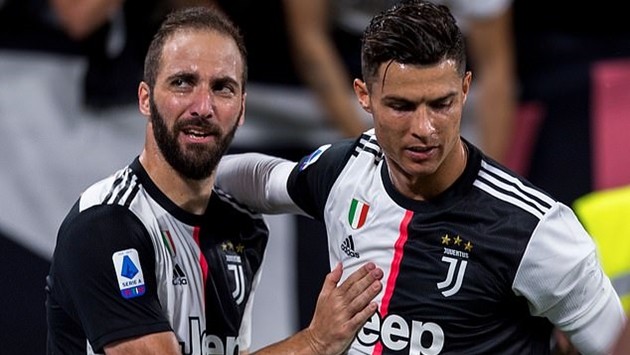 Giữ Higuain ở lại Juventus, Sarri đã đúng! - Bóng Đá