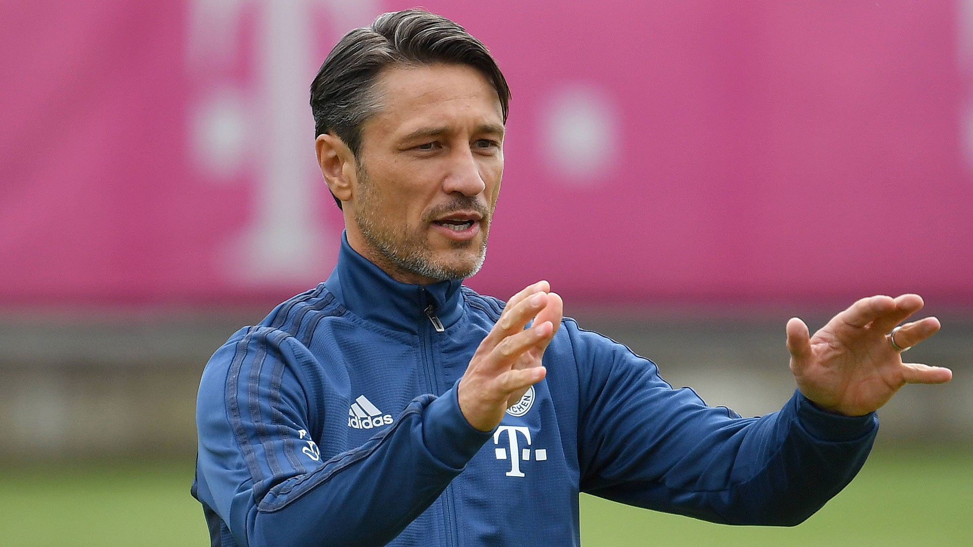 Kovac talks about Muller - Bóng Đá