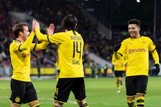 Tỏa sáng giúp Dortmund giành chiến thắng, Sancho làm được điều mà Messi chưa làm được - Bóng Đá