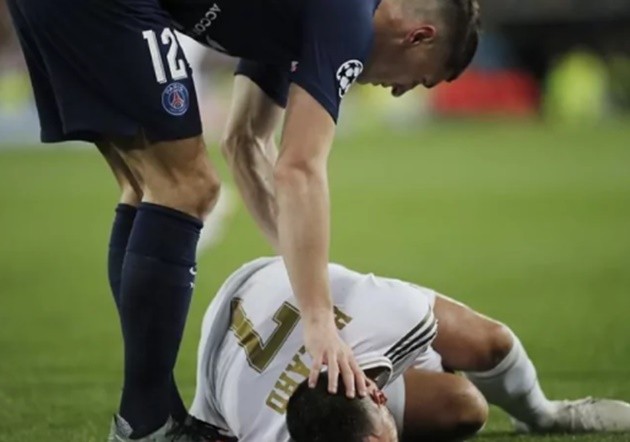 Florentino Perez to Meunier: You injured Hazard and you say you're pleased to meet me? - Bóng Đá