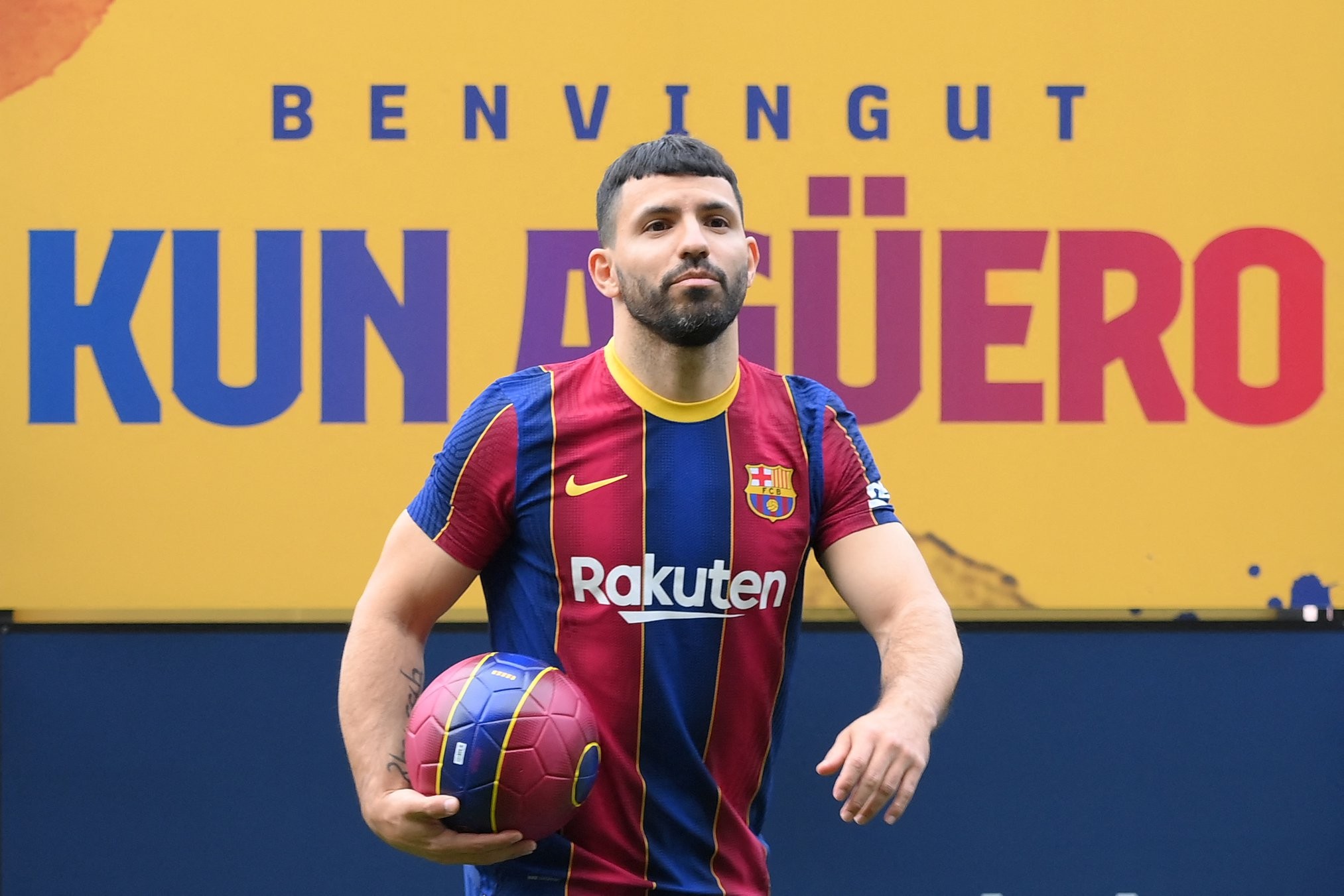 Aguero để lại hành động quá ý nghĩa tại Man City - Bóng Đá
