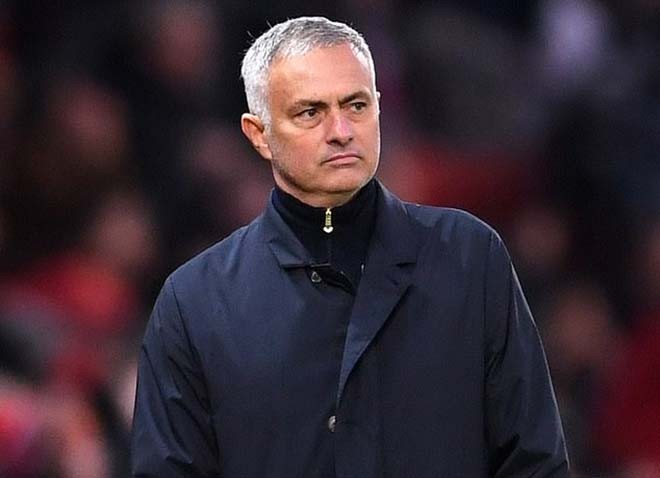 Manuel Pellegrini questions Jose Mourinho's playing style - Bóng Đá