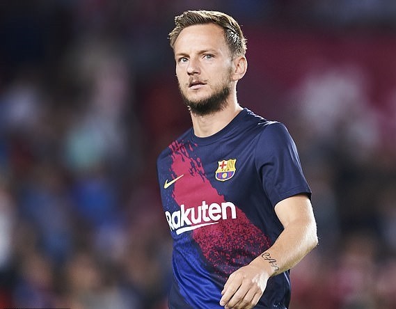 'I need to play, not just enjoy walks around the city and the beach': Ivan Rakitic says - Bóng Đá