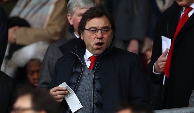 Unai Emery's job is at risk if he misses Champions League as Arsenal chiefs tell boss - Bóng Đá