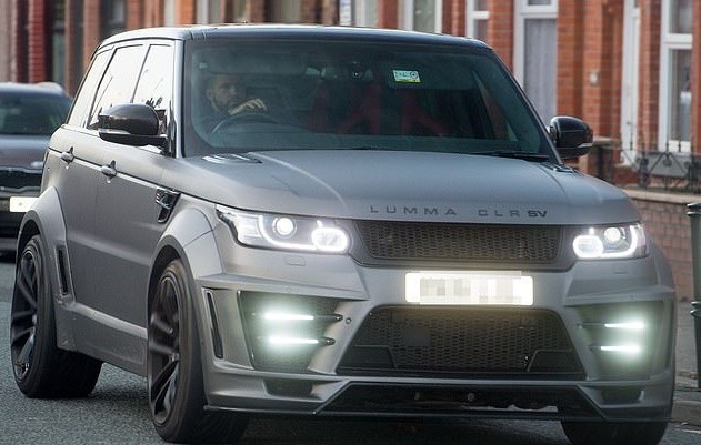 Sergio Aguero involved in car collision - Bóng Đá