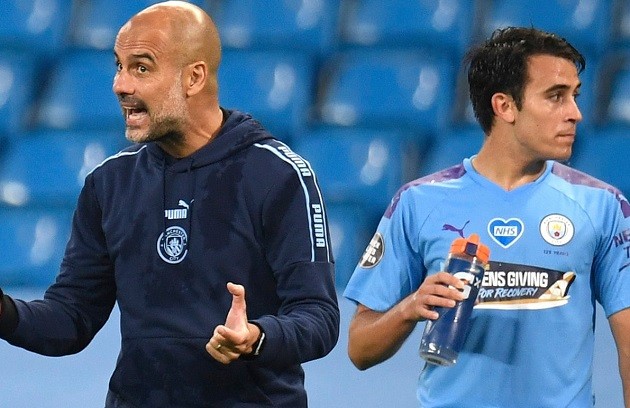 Barca to look for short-term options at centre-back if they can't sign Eric Garcia in January - Bóng Đá