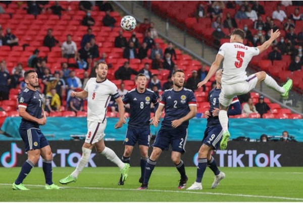 TRỰC TIẾP Anh 0-0 Scotland: John Stones đưa bóng dội cột dọc (H1) - Bóng Đá