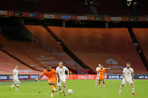 ảnh sau trận Hà Lan vs Ba Lan - Bóng Đá