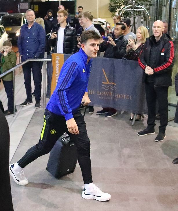 Manchester United squad vs Liverpool FC revealed - Bóng Đá