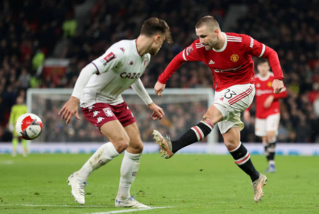 Kém cả Van de Beek, Willian 