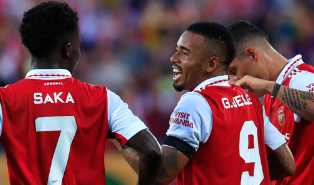 9 cầu thủ từng chơi cho Man Utd và Man City; Ronaldo sẽ nối gót? - Bóng Đá