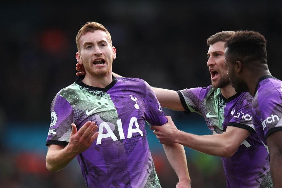 Hiệu ứng Conte; Son và Kane đi vào lịch sử Premier League - Bóng Đá
