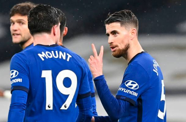 Thiago chuyền về siêu bất cẩn và đây là cách Odegaard đáp trả - Bóng Đá