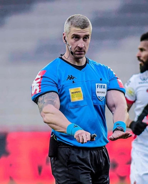 Bạn chiến đấu của Lukaku hóa 