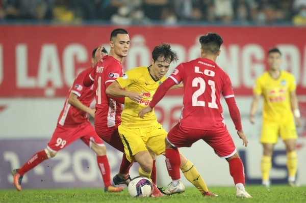 V-League thi đấu tập trung và kết thúc sớm, ĐT Việt Nam hưởng lợi - Bóng Đá