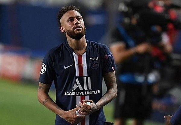 Neymar ngừng hợp tác với Nike - Bóng Đá