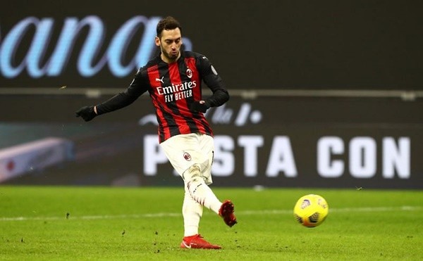 Man utd to go again for Calhanoglu - Bóng Đá