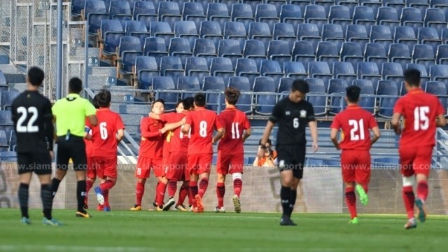 ĐHTB sau vòng bảng EURO 2020: Tiểu Mozart, đá tảng ĐT Anh - Bóng Đá