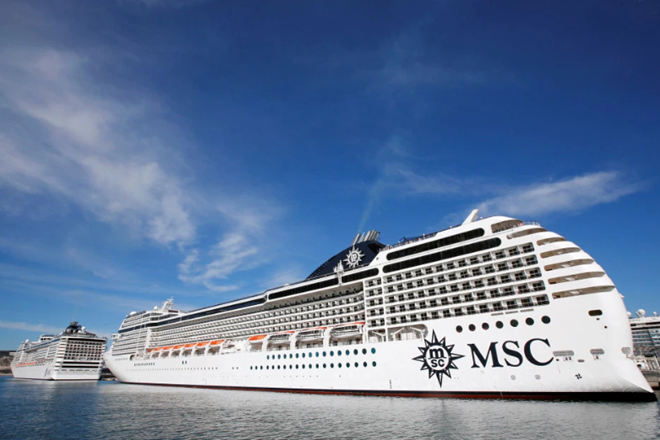  Inside luxury cruiseliner England fans can stay on at Qatar World Cup 2022 including poolside cinemas and whirlpool bath - Bóng Đá