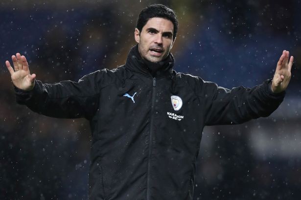 Former Arsenal star Kanu not convinced Mikel Arteta is right man for the job - Bóng Đá