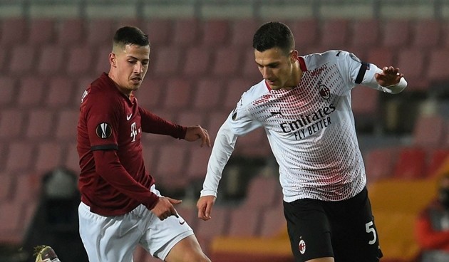 Đội hình tiêu biểu lượt trận cuối vòng bảng Europa League: Dấu ấn Man Utd, Milan  - Bóng Đá