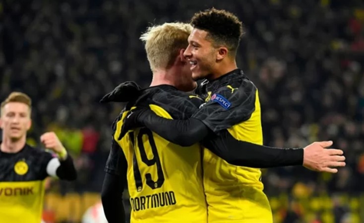 De Gea nhập, thủ thành Dortmund đóng vai 