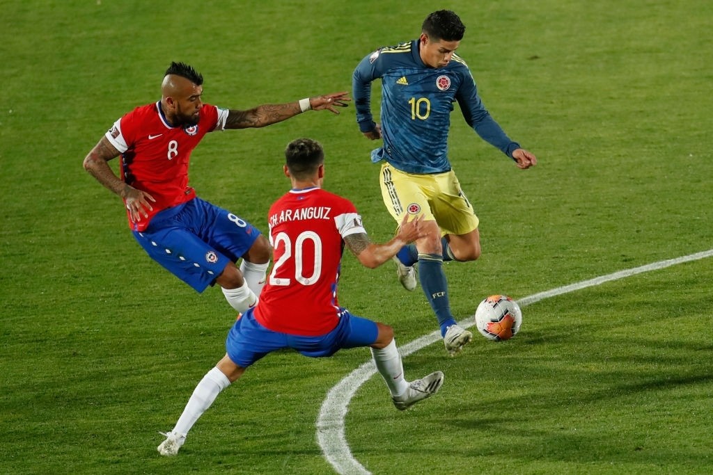 2 cựu sao M.U rực ráng, đội của James Rodriguez có trận cầu nghẹt thở trước Chile - Bóng Đá