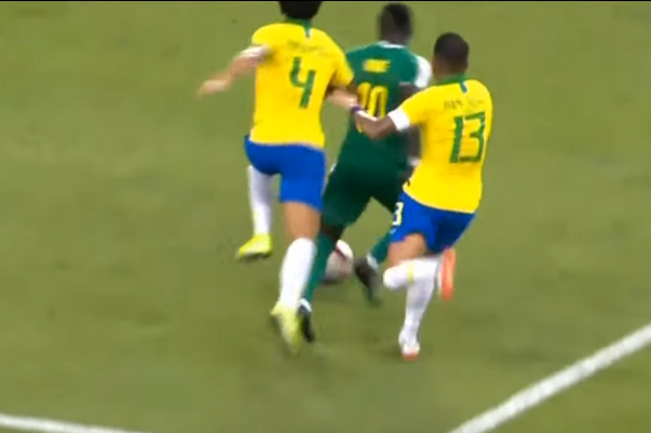 Brazil - Bóng Đá
