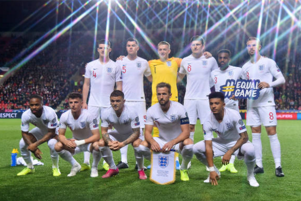 Thua ngược CH Séc, tuyển Anh bỏ lỡ cơ hội giành vé sớm - Bóng Đá