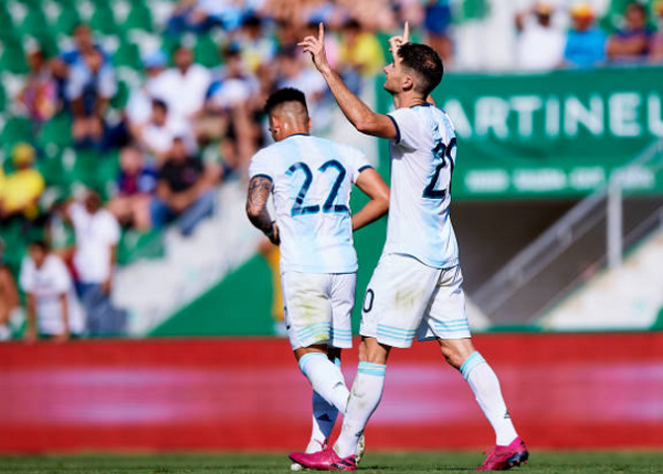 Messi bị cấm thi đấu, Argentina 'vô tình' tìm thấy sát thủ mới (Alario) - Bóng Đá