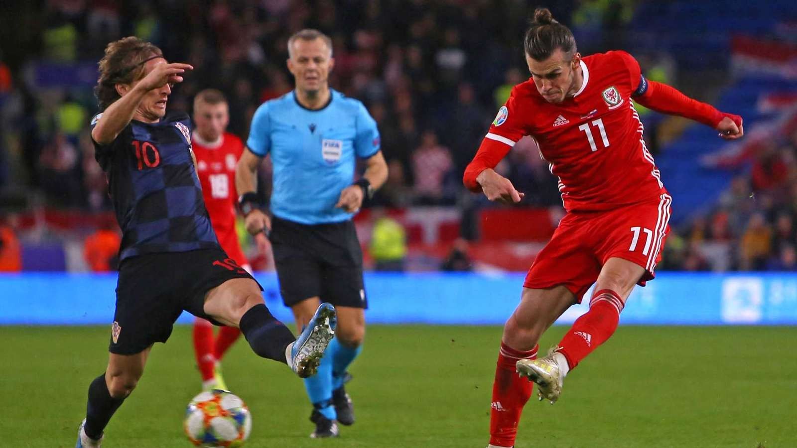 Real Madrid’s former coach John Toshack slams Gareth Bale - Bóng Đá