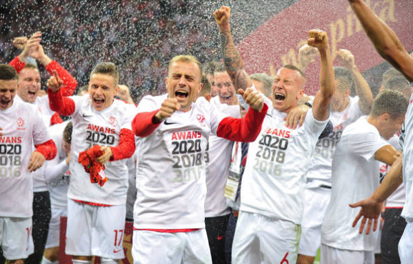 CHÍNH THỨC: Nga, Ba Lan giành vé đến EURO 2020 - Bóng Đá