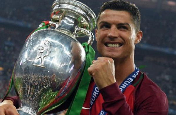 5 đội tuyển có thể giành vé đến EURO 2020 ngay đêm nay - Bóng Đá