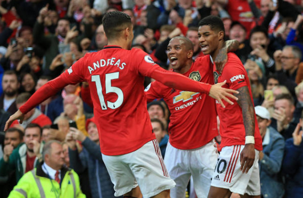 Cận cảnh hai tình huống Rashford hạ 'đo ván' cặp trung vệ Liverpool - Bóng Đá