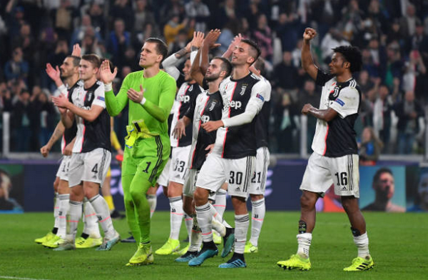 Cú đúp cuối trận, Dybala ngoạn mục 'giải cứu' Juve - Bóng Đá