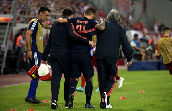 Lucas Hernandez chấn thương, Bayern chỉ còn 2 trung vệ - Bóng Đá