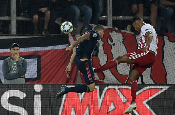 12 trận liên tiếp ghi bàn, hãy gọi Lewy là 'siêu nhân' - Bóng Đá