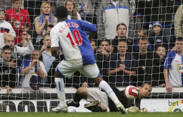 Trước Tim Krul, những thủ môn nào từng đẩy 2 quả pen ở một trận Premier League? - Bóng Đá