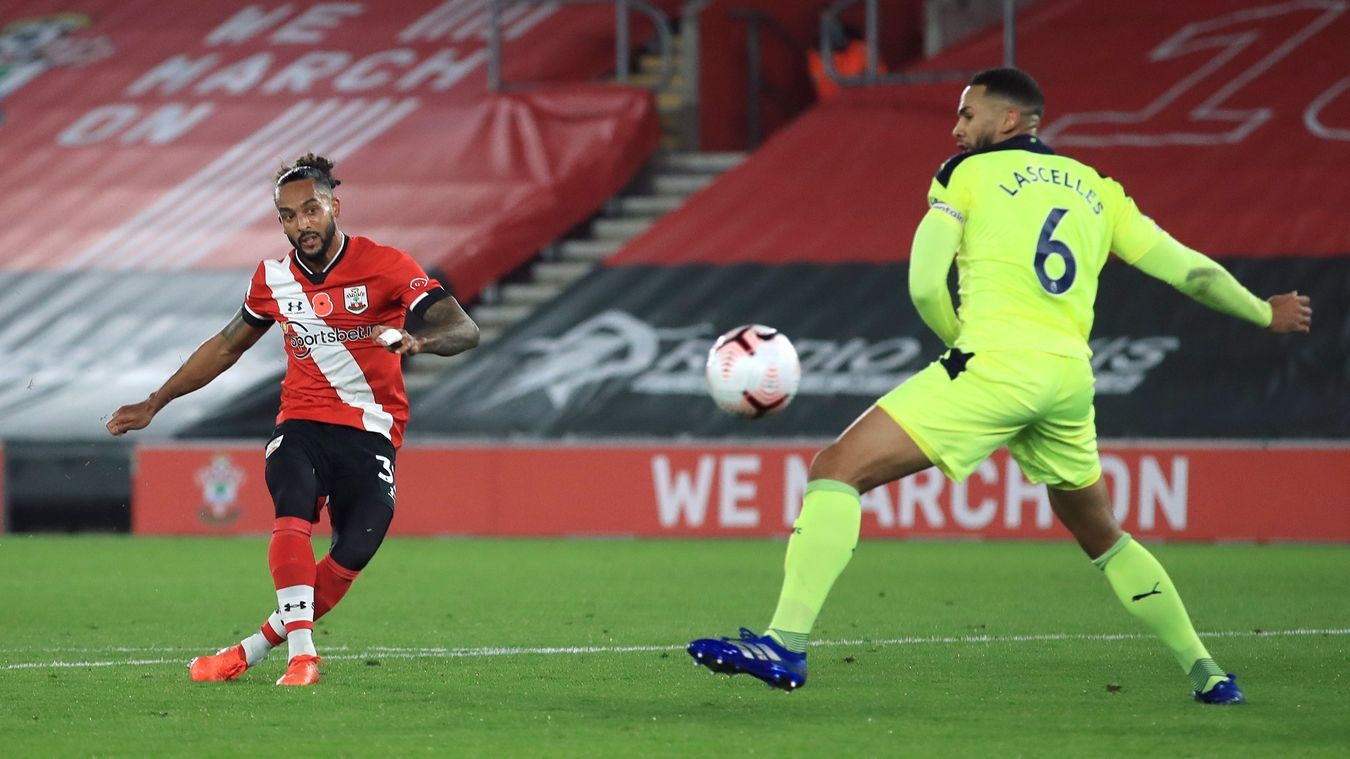 Southampton go top of Premier League for first time - Bóng Đá