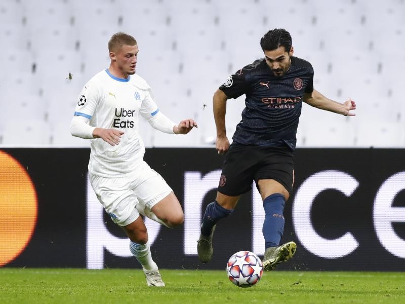 Bóp nghẹt đối thủ, Man City tiếp tục bay cao ở Champions League - Bóng Đá