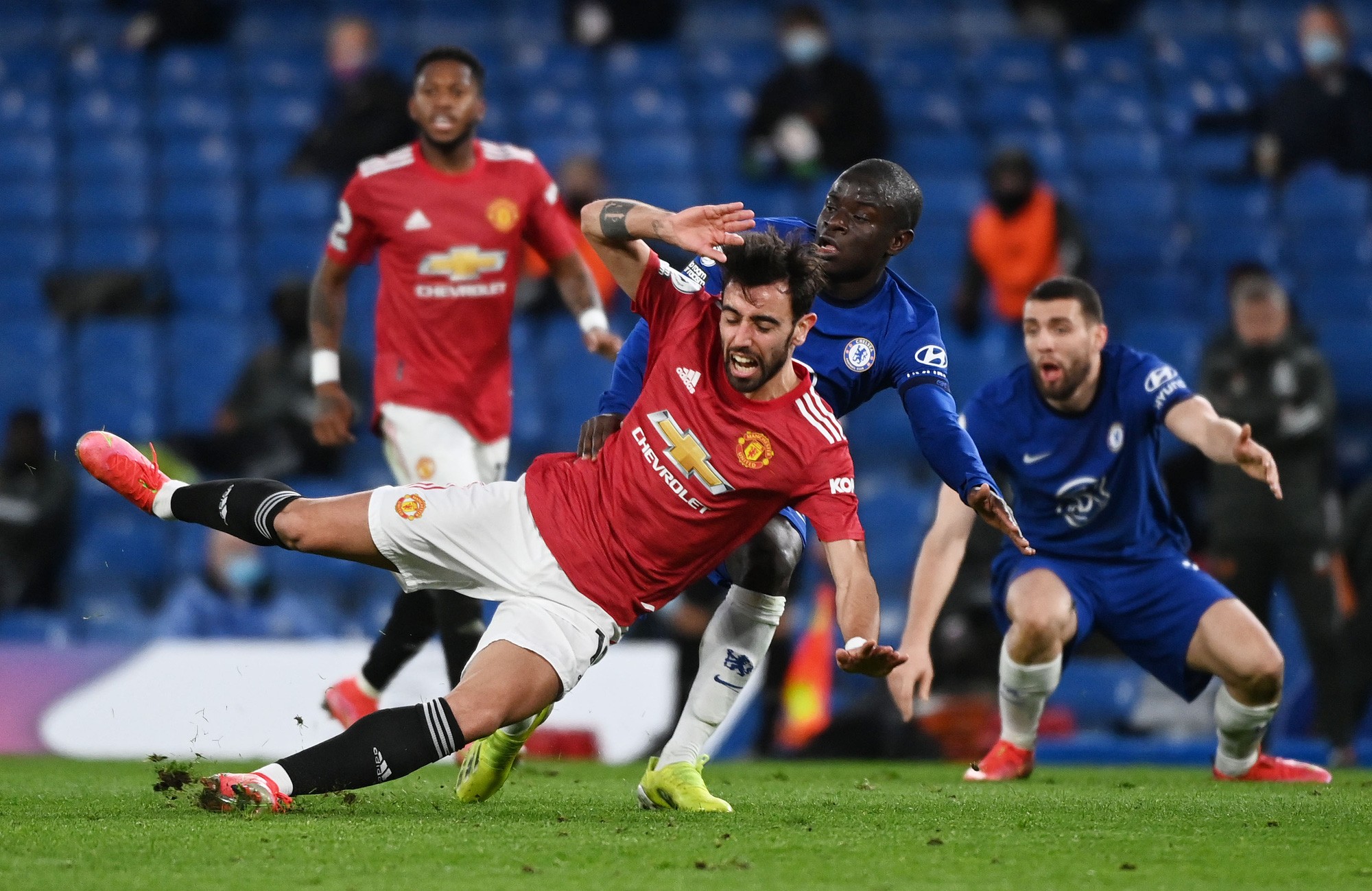Man Utd đừng để dính cú lừa Kante - Bóng Đá