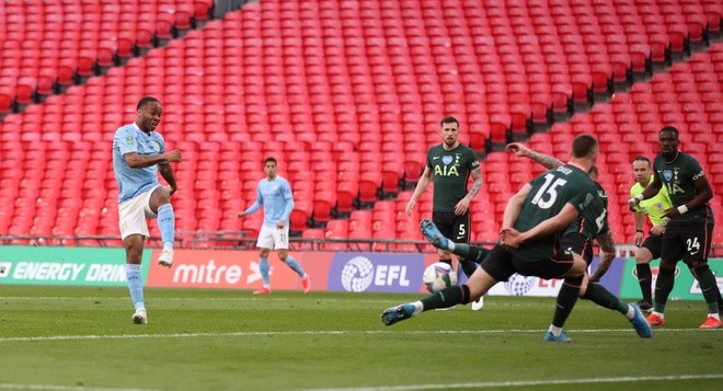 Son Heung-min khóc lớn, ngã quỵ xuống sân khi Spurs thất bại - Bóng Đá