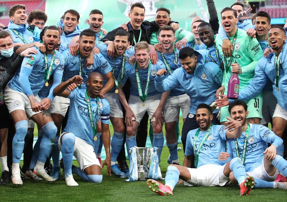 Niềm vui nhân đôi, Man City ăn mừng quá đặc biệt - Bóng Đá